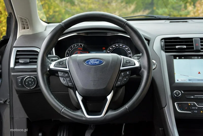 Ford Mondeo V 25
