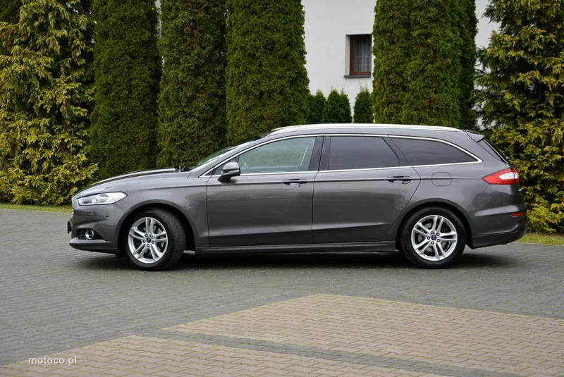 Ford Mondeo V 4