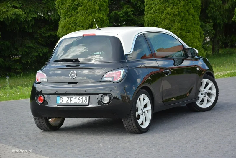 Opel Adam 12