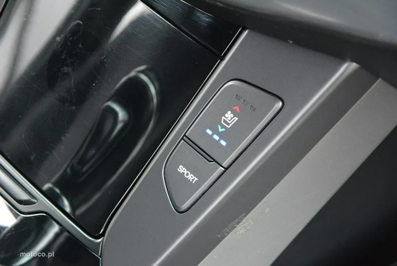Hyundai i40 25