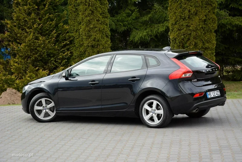 Volvo V40 5