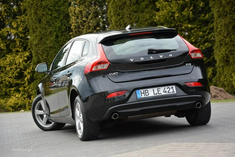 Volvo V40 7