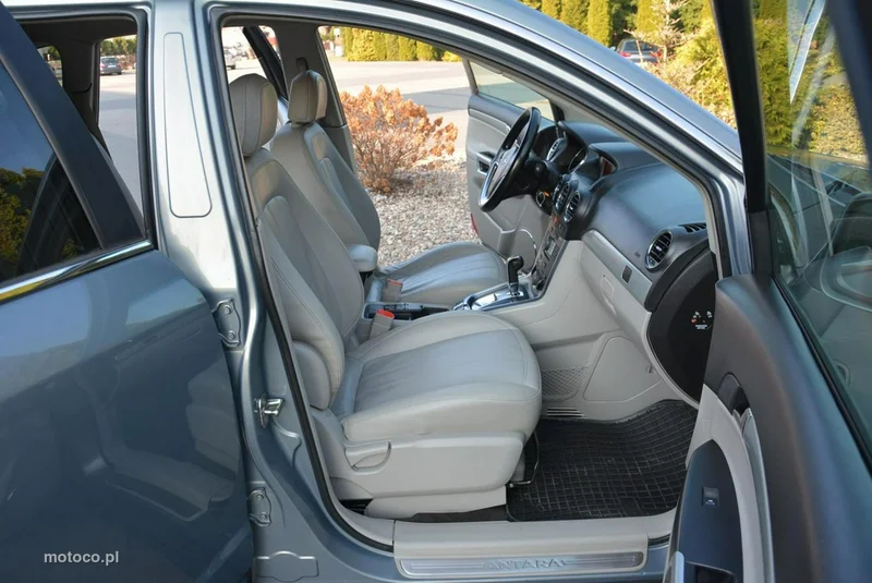 Opel Antara 15