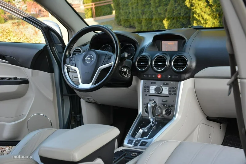 Opel Antara 17