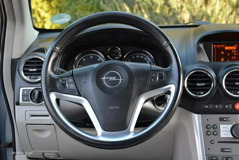 Opel Antara 20