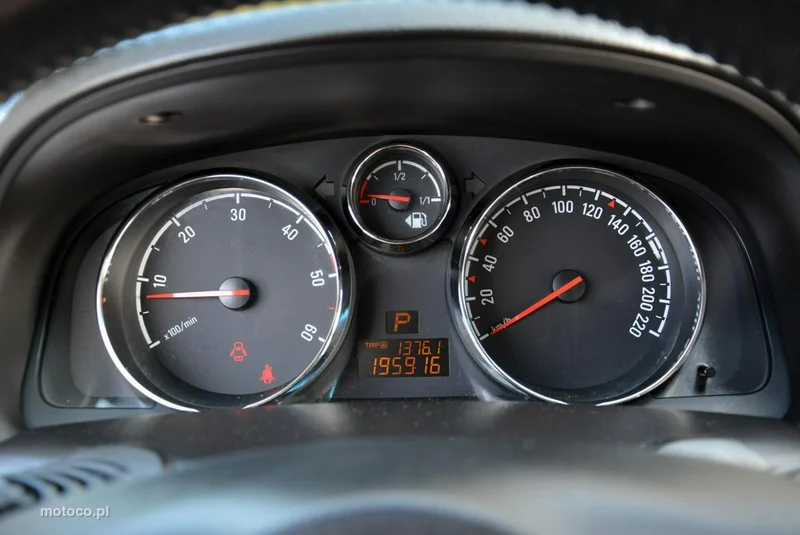 Opel Antara 22