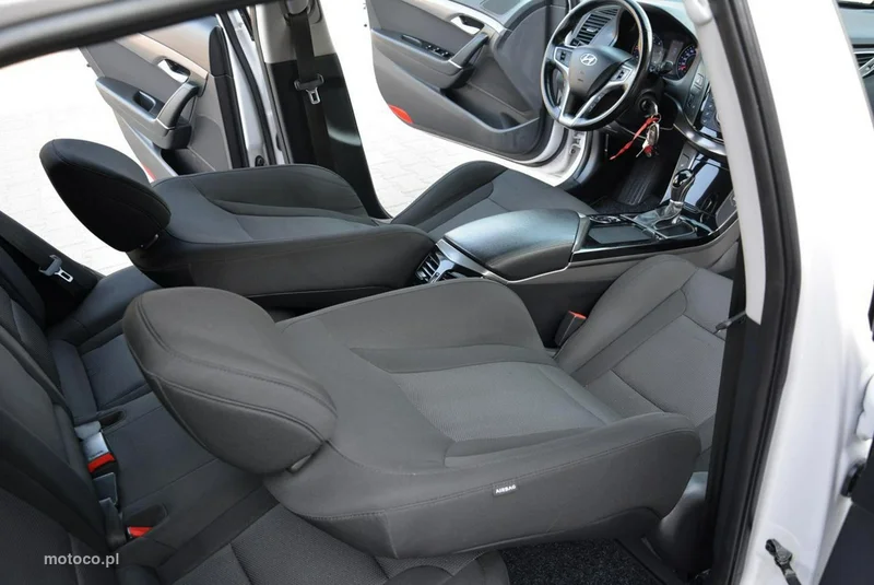 Hyundai i40 17