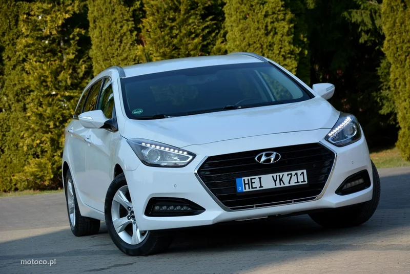 Hyundai i40 8