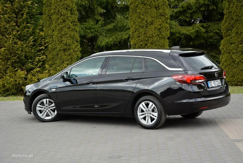 Opel Astra K 13