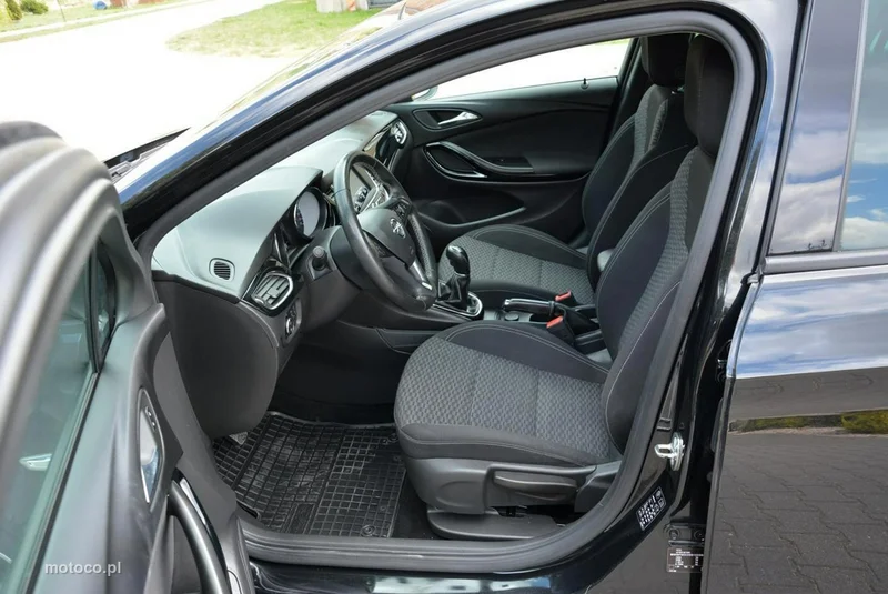 Opel Astra K 23