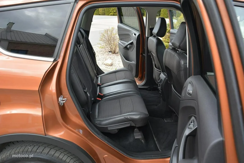 Ford Kuga II 13