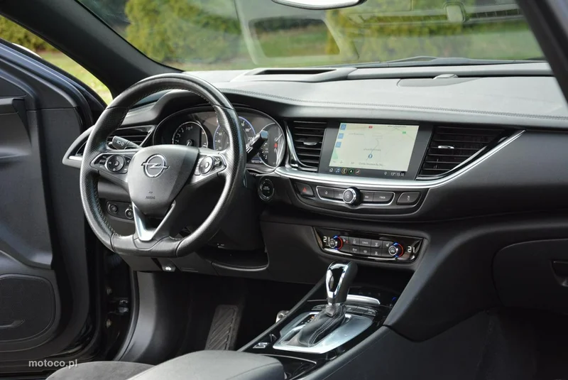 Opel Insignia B 15