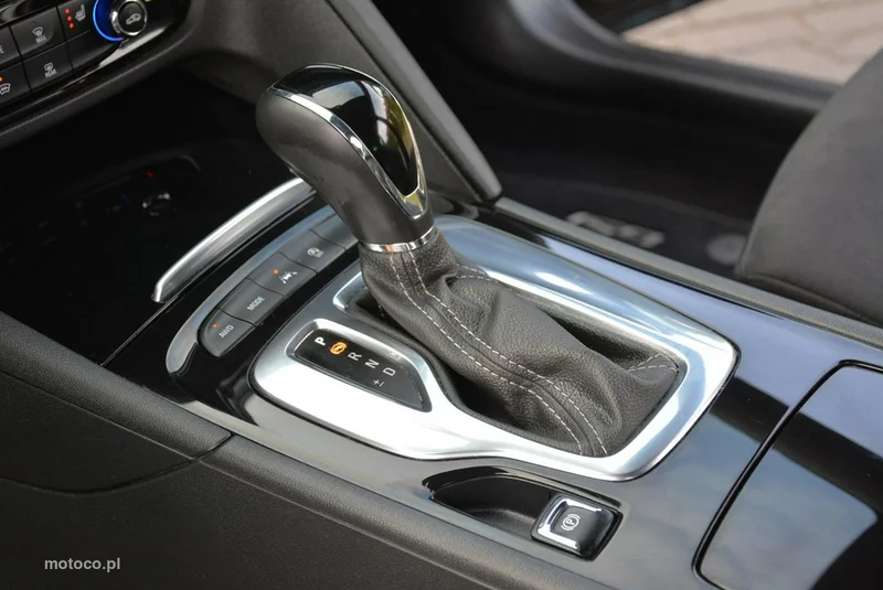 Opel Insignia B 18