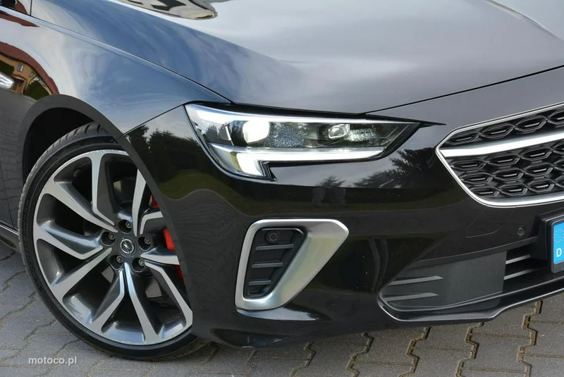 Opel Insignia B 6