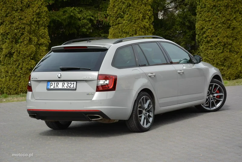 Skoda Octavia III 13