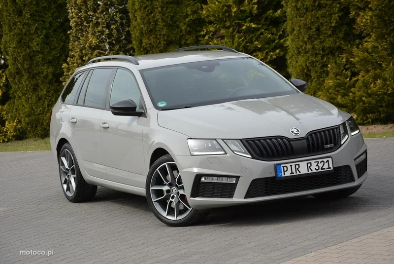 Skoda Octavia III 10