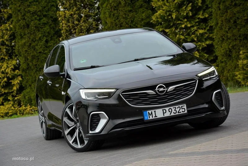 Opel Insignia B 8