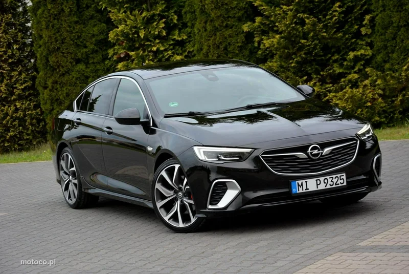 Opel Insignia B 9