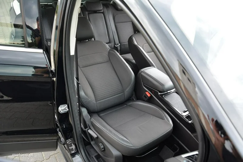 Ford Kuga II 17