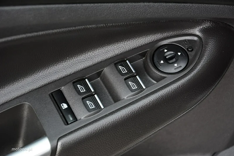Ford Kuga II 31