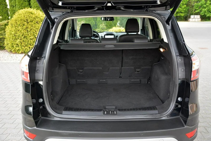 Ford Kuga II 34