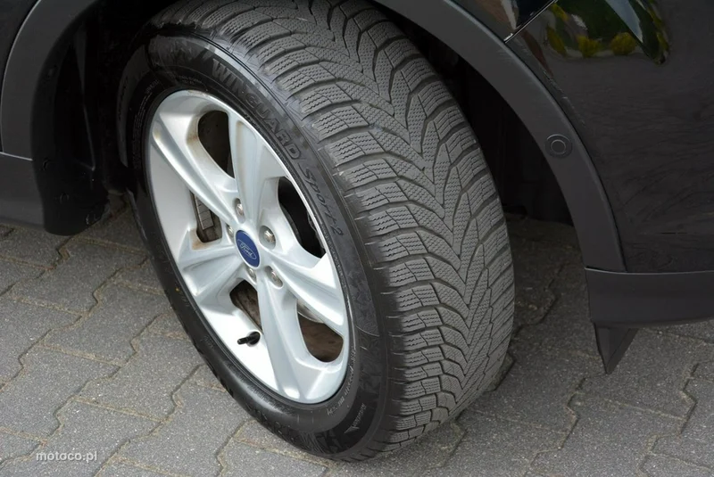 Ford Kuga II 37