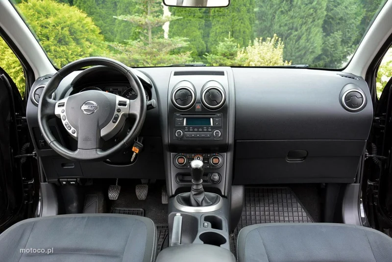 Nissan Qashqai 22