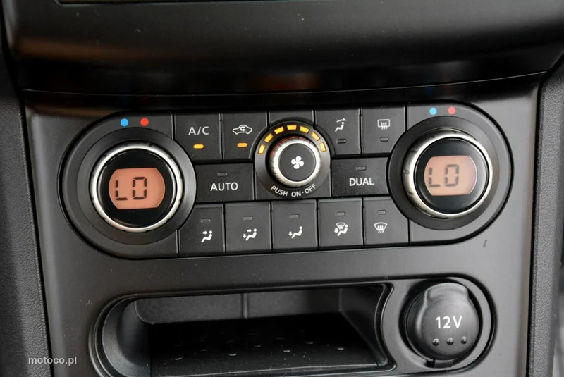 Nissan Qashqai 24