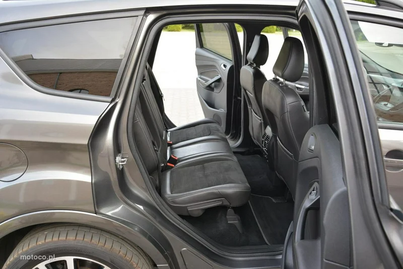 Ford Kuga II 13