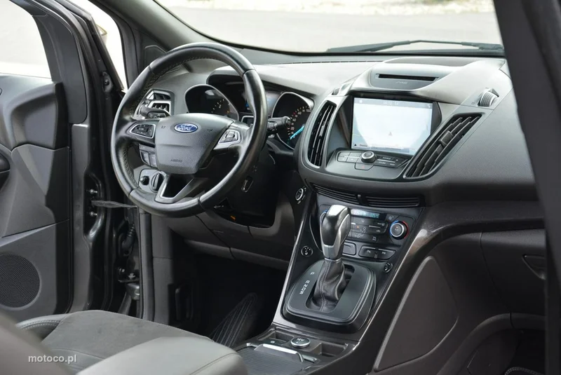 Ford Kuga II 16