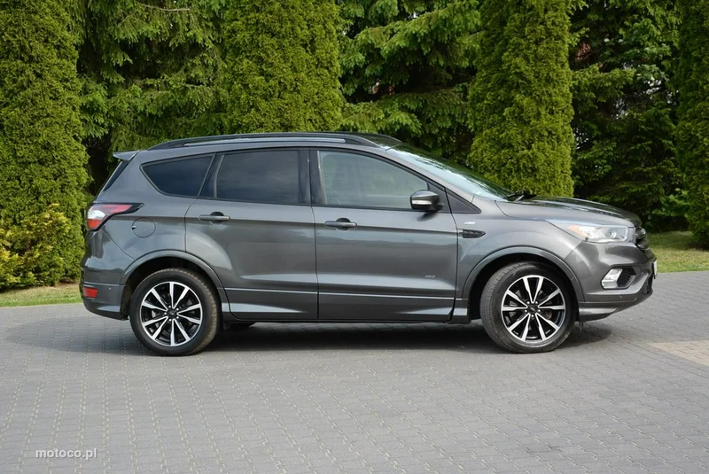 Ford Kuga II 4