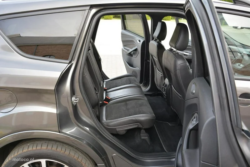 Ford Kuga II 13