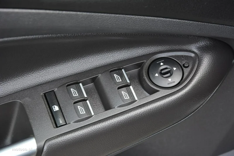 Ford Kuga II 27