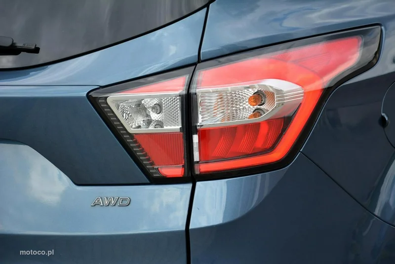 Ford Kuga II 13