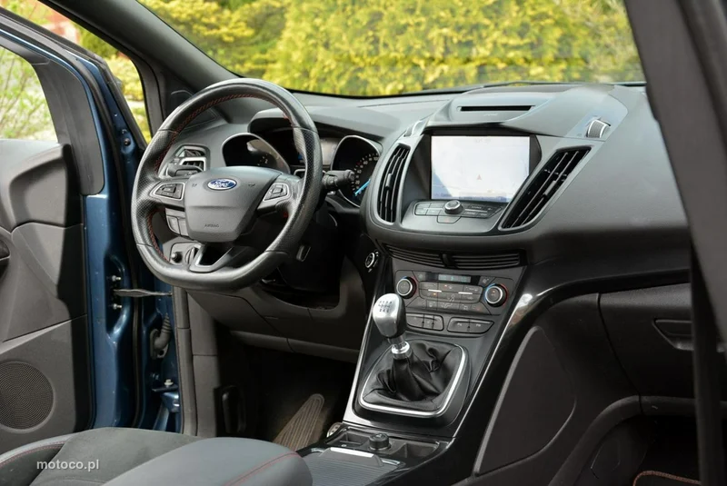 Ford Kuga II 21