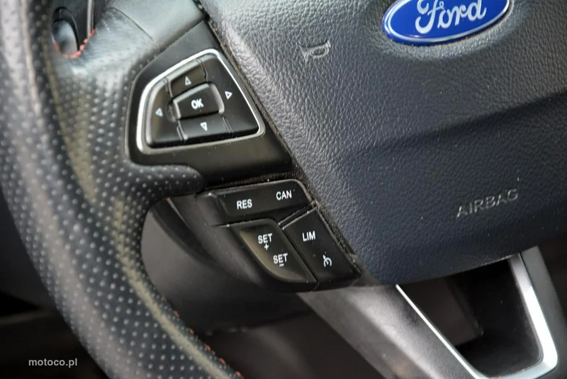 Ford Kuga II 25