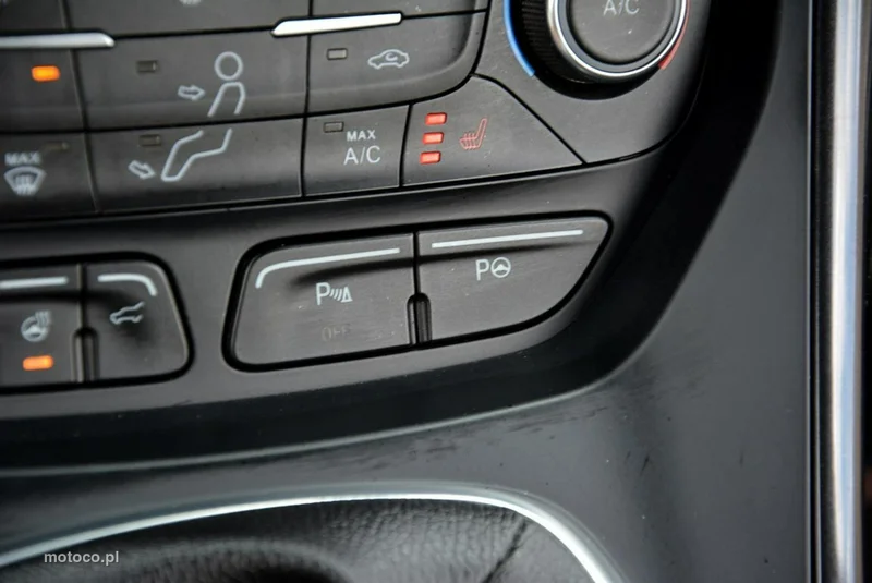 Ford Kuga II 30