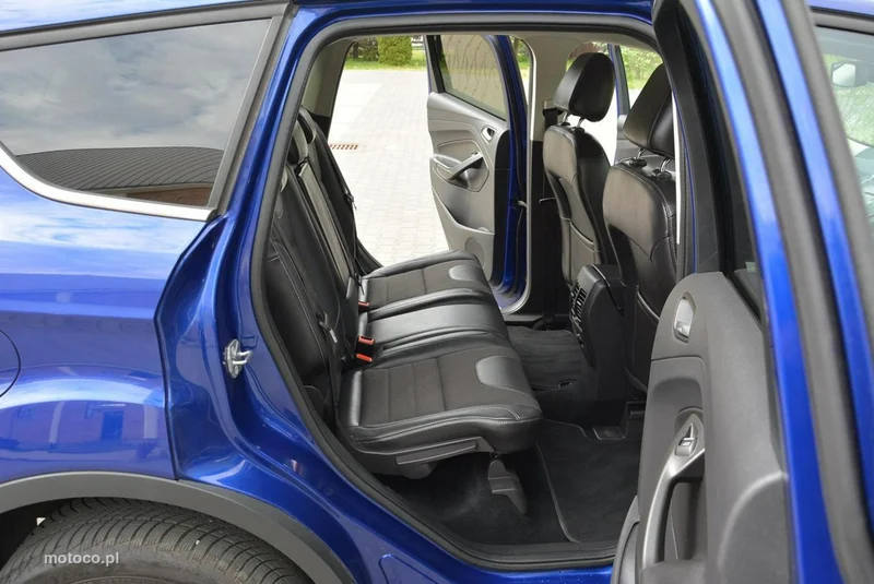 Ford Kuga II 13