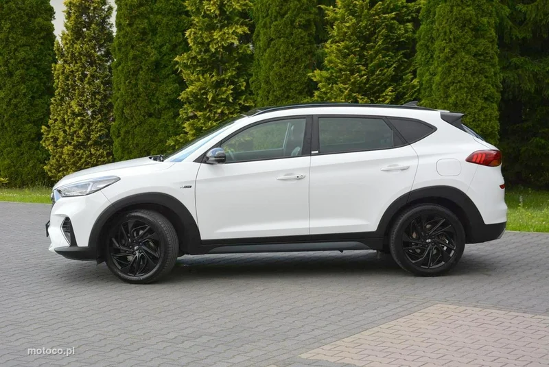 Hyundai TUCSON 4