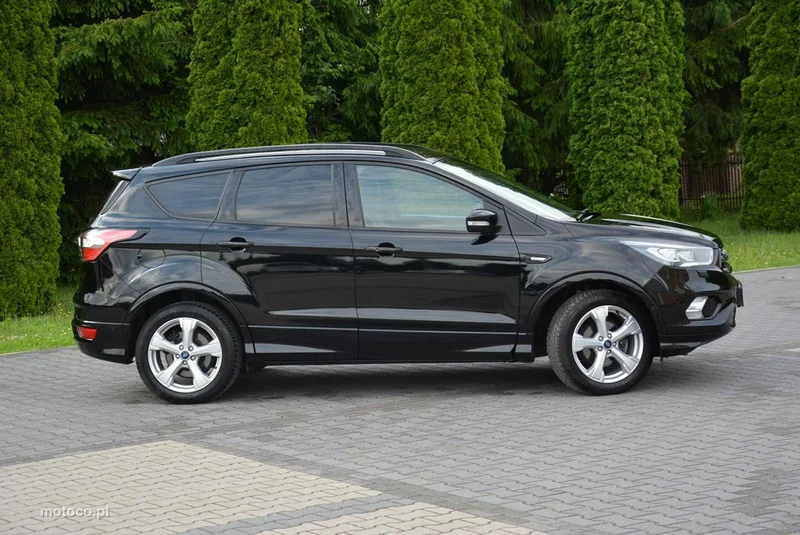Ford Kuga II 11