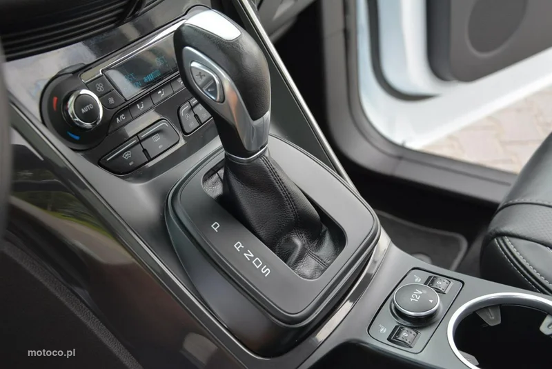 Ford Kuga II 31