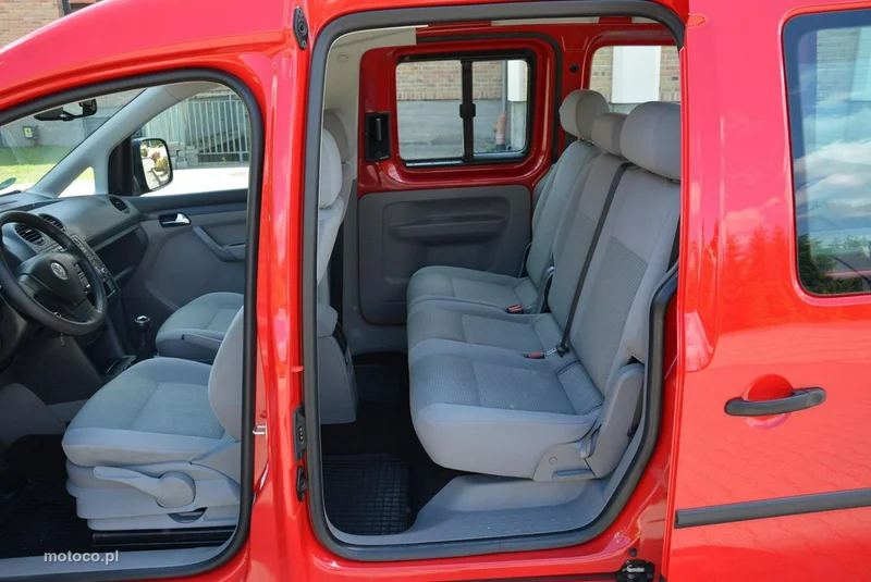 Volkswagen Caddy III 13