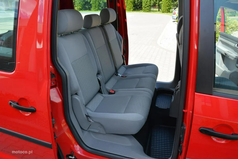 Volkswagen Caddy III 14