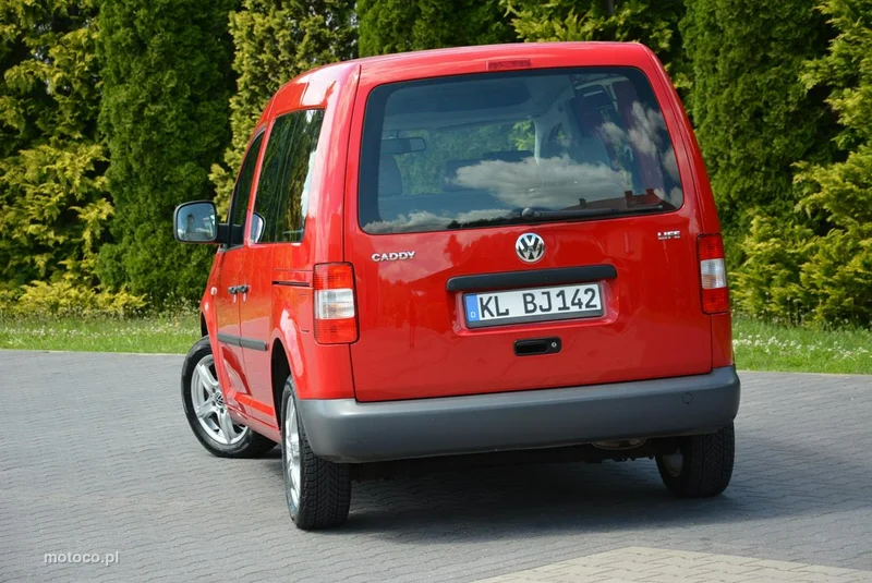 Volkswagen Caddy III 6
