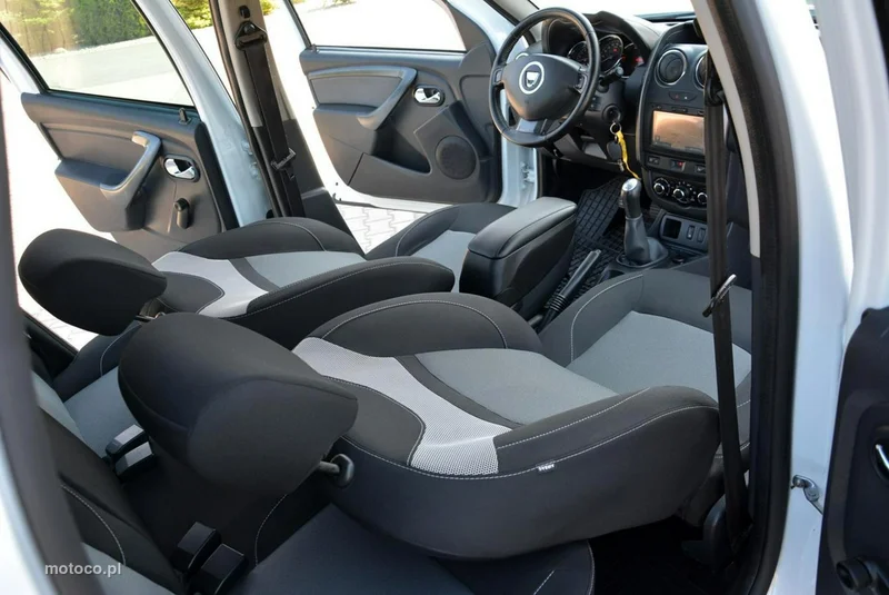Dacia Duster 16