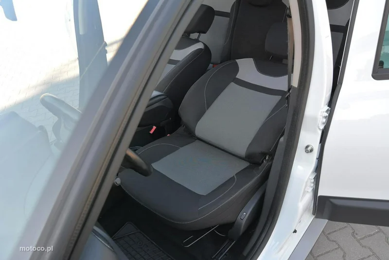 Dacia Duster 19