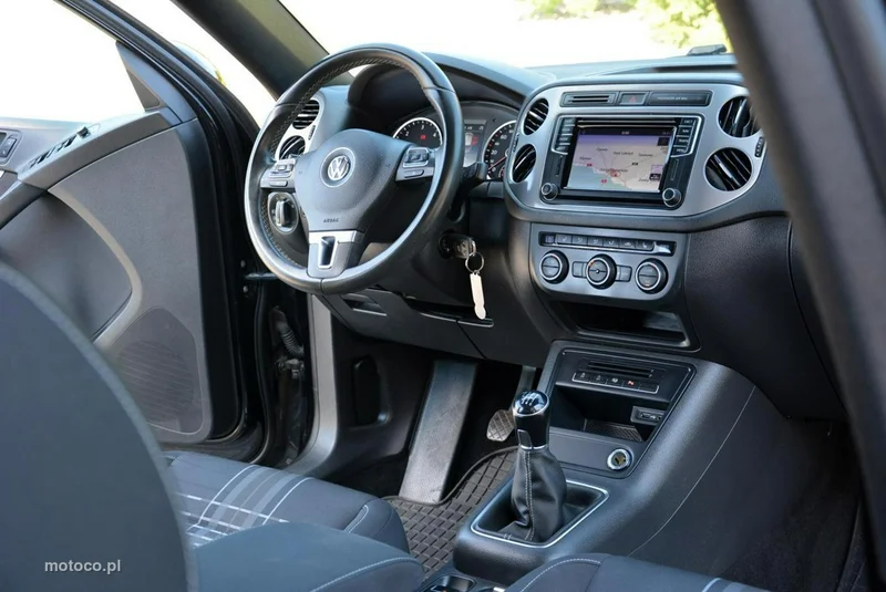 Volkswagen Tiguan AD 16