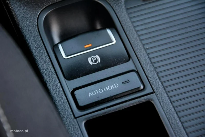 Volkswagen Tiguan AD 28
