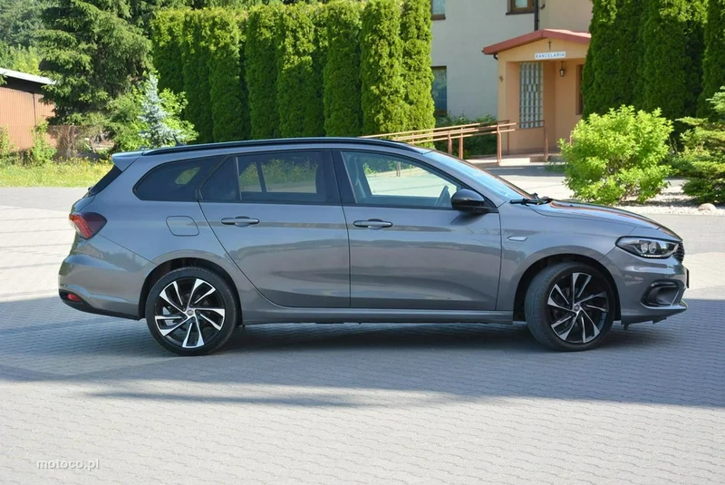 Fiat Tipo 11