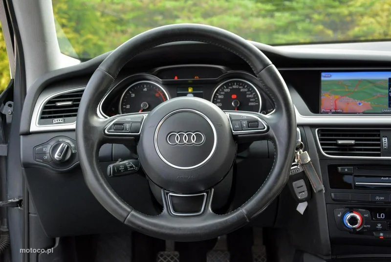 Audi A4 B8 24